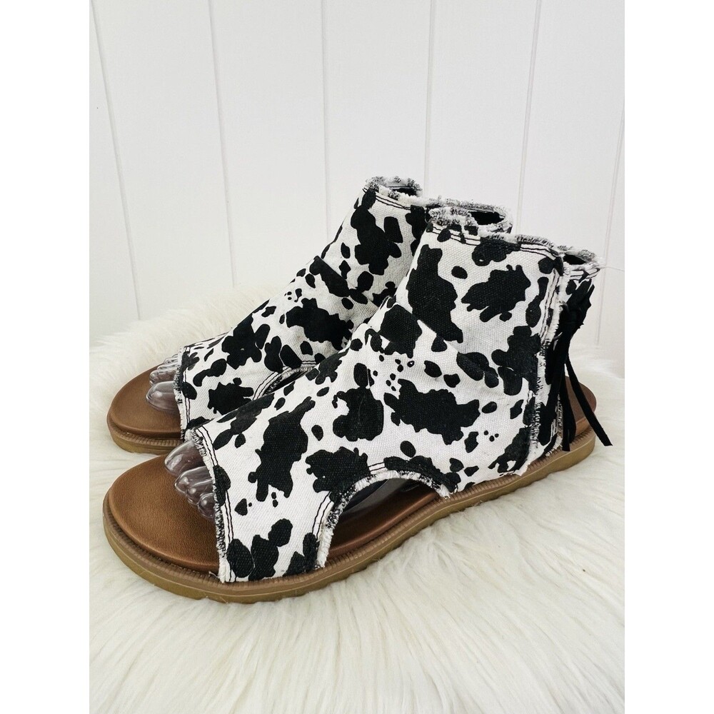 Very G Libra Black & White Cow Print Open Toe Western Sandals Size 9.5